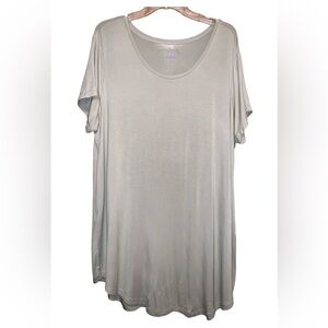 LOGO Layers by Lori Goldstein Marshmallow Green Top Size 2X